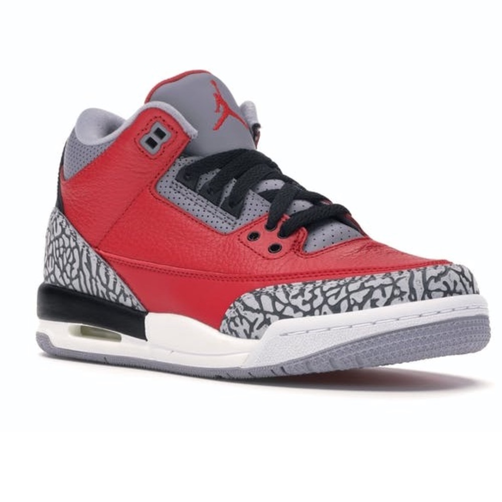 BOYS GS(Gradeschool) JORDAN Retro 3’s